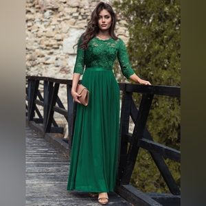 NWT New MIUSOL Floral Lace Bodice Ribbon Waist Pleated Prom Dress Sz.M